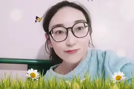 当妈的谁没有趁儿子睡着偷偷亲几下的！没有的站出来报道视频封面