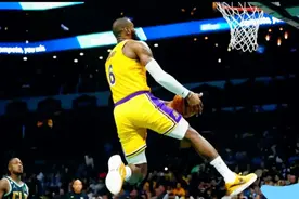 湖人116-105老鹰，詹姆斯是NBA现役第一！视频封面