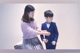 儿童西装套装男帅视频封面