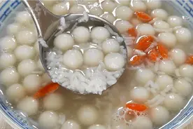 米酒最简单的做法，酒甜汁多，比例和做法全告诉你，一次就成功视频封面
