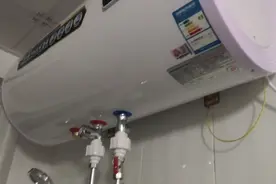 太阳能热水器与电热水器怎么互相转换使用？下面是我的使用过程视频封面