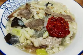 手把手教你陕西羊肉泡馍传统做法，老手艺不能丢，吃一次念念不忘视频封面