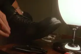 美女给男人按摩视频封面