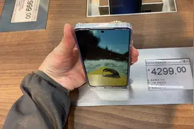 iqoo8传奇版上手体验：年轻人最喜欢的手机视频封面