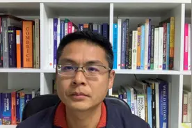 答应给我升职的领导突然调走了，感觉以前的努力全白费了，怎么办视频封面