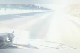 关了二十几天了的高速公路终于解封了，看看我们这里下过雪的视频封面