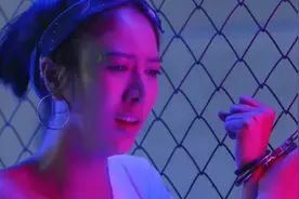 美女被富二代捉弄，她该如何逃脱视频封面