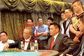 “幽灵教父”水房赖东升，崩牙驹的一生之敌！曾摆199桌酒席晒马视频封面