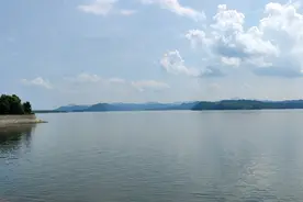 辽宁人民的巨大水缸，大伙房水库今日风光视频封面