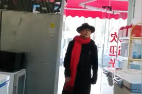 阿贵结婚，叫兄弟不来，老婆生气，但对话大搞笑气人了视频封面