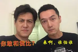 靳东胡歌唱功对比，二人同台合唱差距之大，网友：不是一个级别！视频封面