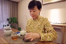 你们会选择和父母同住吗？不经意间我变了……视频封面