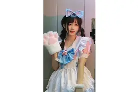 白丝黑丝女仆【第八期】视频封面
