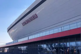 上海上汽浦东足球场休闲探访视频封面