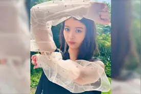 又又一个美女。95年身高167视频封面