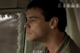 韩国大叔一泡尿直接把墙尿塌了，后面直接把尿喝了，超级爆笑视频封面