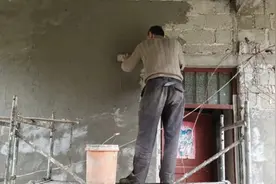 有个身高一米八的老爸，家里住的房子都是他建的，这是多么幸福啊视频封面