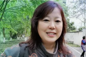 第一次到这么漂亮的农村游玩，房子好空气好绿化好，太羡慕他们了视频封面