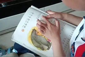 从一个字都不认识到现在能勉强自己拼读，我们用了将近一年的时间视频封面