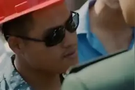 军人在外保家卫国，家中却遭强拆，部队出兵，解气！！视频封面
