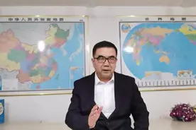 78年前，是他最先提出：毛泽东思想是中国共产党的指导思想视频封面