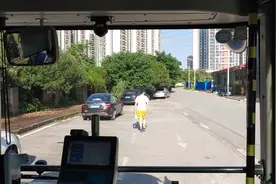 广州公交POV 假日专线11 广州医科大学番禺校区~广州火车东站总站视频封面