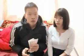 42岁小伙和打工妹在一起一年多了，今天去医院做个检查视频封面