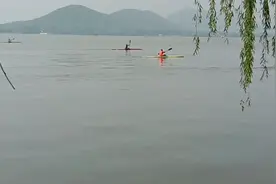 这种聊天让人肉麻，令人作呕，她真能说出口视频封面