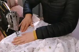 24斤棉花大被子，一直没用，拆开，媳妇给孩子做两床薄被子！视频封面