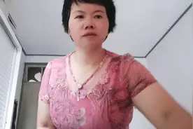 今天讲一段民间故事，路遥知马力，日久见人心。，希望大家会喜欢视频封面