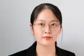 手机网页浏览如何变成电脑版？切换过来，手机也能当电脑使用！视频封面