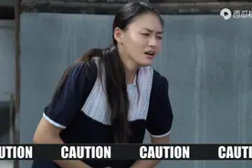 女人怀孕八个多月还洗衣服，结果见红了，大出血＋早产，让人心疼视频封面