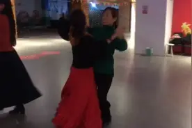 快三《别伤害我》视频封面