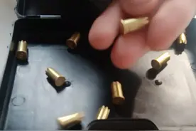 学校捡的发令枪弹壳视频封面