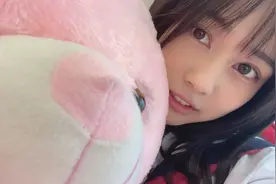 日本女演员 冈田佑里乃 2021年7月至8月精选照片集视频封面