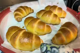 可颂面包的做法，自己在家完美复刻视频封面