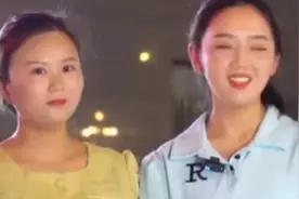 和闺蜜弟弟表白视频封面