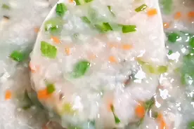 孩子不爱吃早餐，试试这份鸡肉粥，保证早上喝两碗，有菜又有肉视频封面