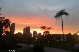 天边出现火烧云，美如一幅画卷视频封面