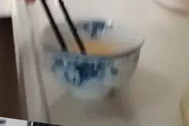 韭菜炒鸡蛋是最为男性熟知，补肾壮阳。视频封面