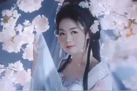 高清大片美女图视频封面