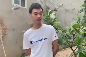 弟弟差了12分没有被警校录取，不敢让他复读，读洛阳理工也挺好的视频封面