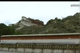 桑吉平措的《佛说》那一天我转动所有的经筒，只为你温暖视频封面