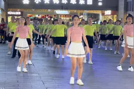 最近食品安全话题很火，看看马云当时是怎么说食品与雾霾的区别视频封面