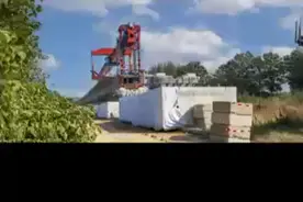 中铁一局箱梁架设，明天上午全线贯通。视频封面