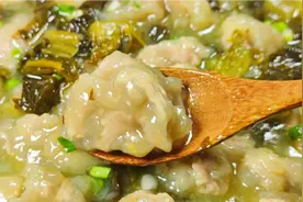 四川滑肉怎么做好吃，加什么水是关键，做出来晶莹剔透，鲜嫩入味