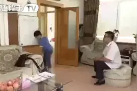 这个小孩把老师说的口心服口服太搞笑了！视频封面