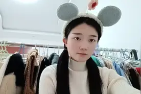 女主播不化妆都不忍直视😖不敢出门！粉丝问我，我的回答亮了…视频封面