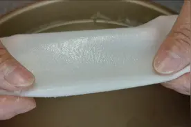 广西人百吃不腻的湿河粉，在异地也能吃到啦。视频封面
