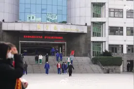 江西师大附中的学生生活视频封面